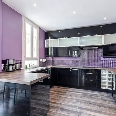 Appartement Large 2 Bdrs Down Town - Ac *
