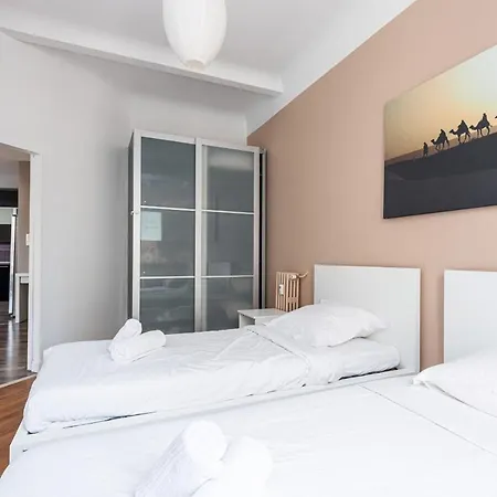 Large 2 Bdrs Down Town - Ac Appartement Nice