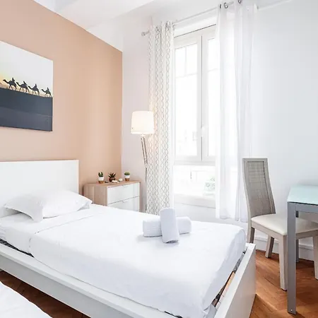 Appartement Large 2 Bdrs Down Town - Ac